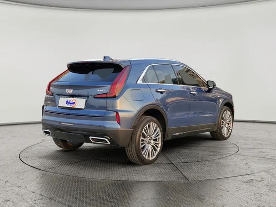 كاديلاك اكس تي 4  2025 