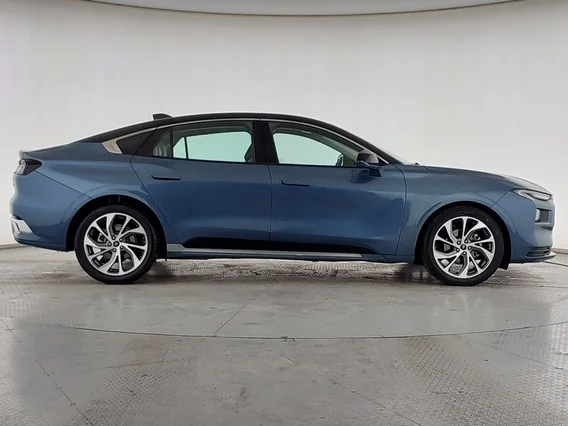 فورد تورس تيتانيوم الإصدار الجديد 2023 