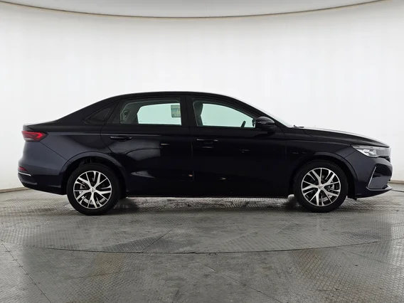 جيلي امجراند GS 2023 