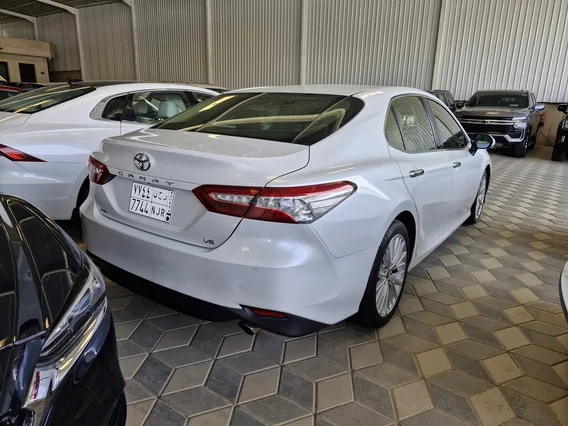 تويوتا كامري SE plus 2020 