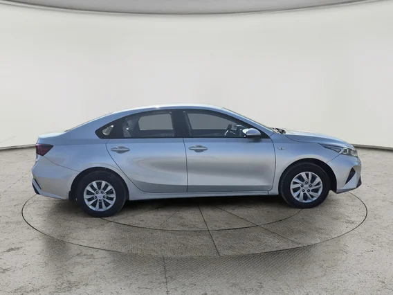 كيا سيراتو GL 2022 