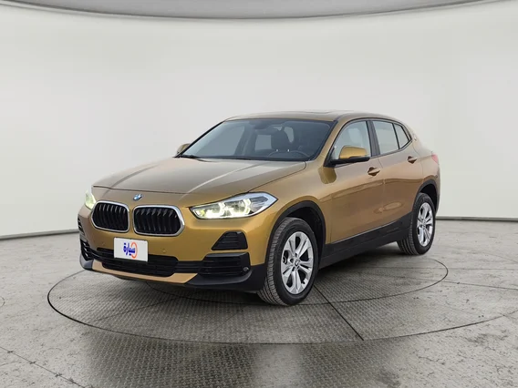 بي ام دبليو الفئة اكس 2 xDrive 20i 2022 