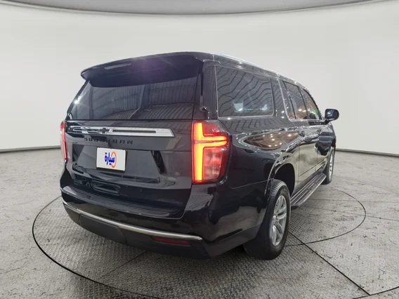 Chevrolet Suburban LS 2023 