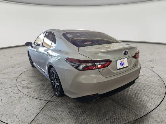 Toyota Camry  GLE HEV  2024 
