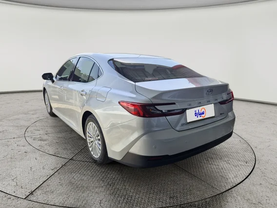 Toyota Camry  E Plus HEV 2025 