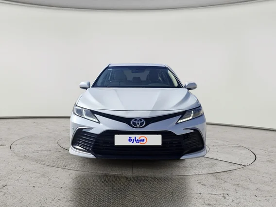 Toyota Camry  LE HEV 2021 