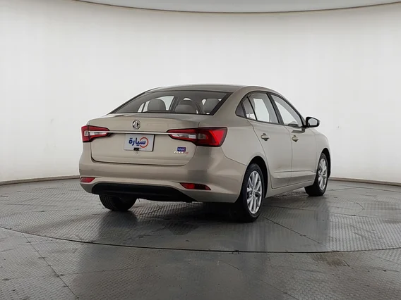 ام جي 5 STD 2021 