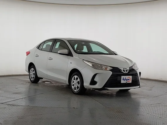 Toyota Yaris  STD 2021 