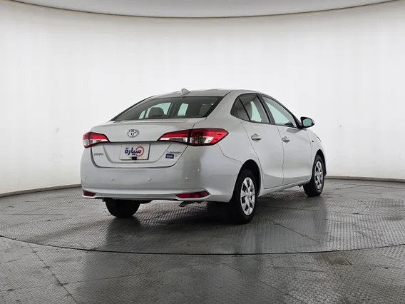 Toyota Yaris  Y 2021 