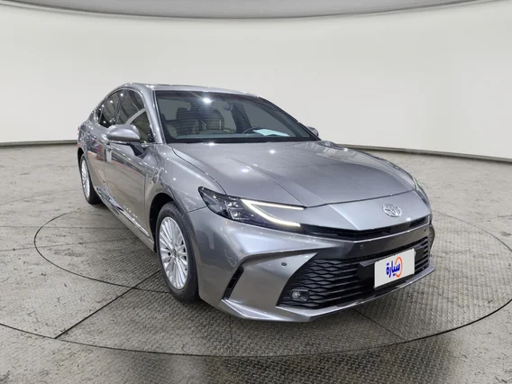 تويوتا كامري LE 2025 