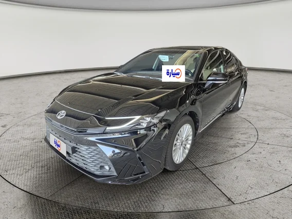 Toyota Camry  LE 2025 