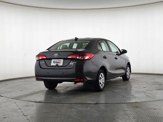 تويوتا يارس Y 2021 