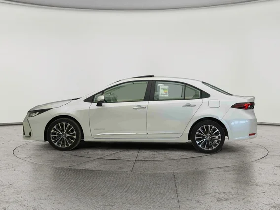 تويوتا كورولا XLI Executive Moonroof 2026 