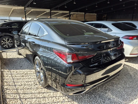 لكزس ES 350 FF F Sport 2021 