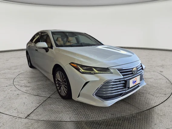 تويوتا افالون Limited 2022 