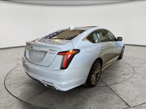 Cadillac CT5 Luxury 2022 