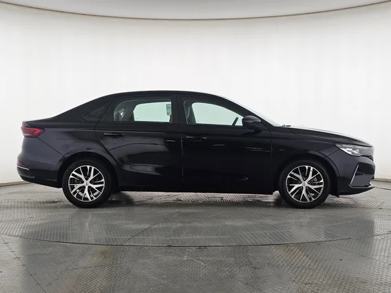 Geely Emgrand GS 2023 