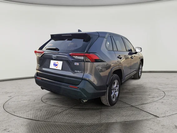 Toyota RAV4 LE 2022 