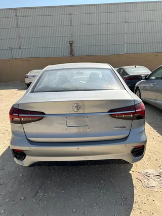 MG 5 STD New Shape 2025 