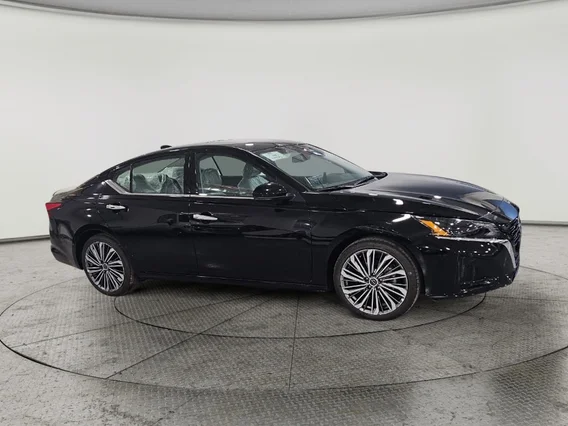 Nissan Altima SV 2026 