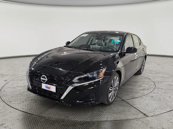 Nissan Altima SV 2026 