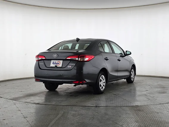 Toyota Yaris  Y 2022 