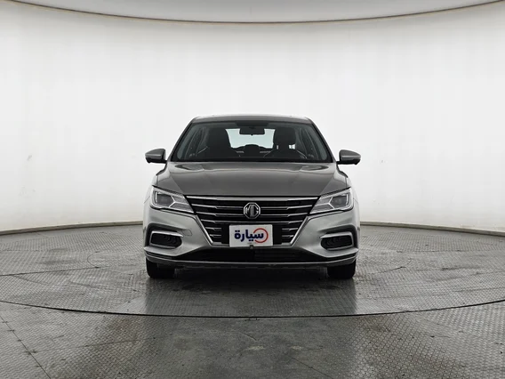 ام جي 5 LUX 2023 