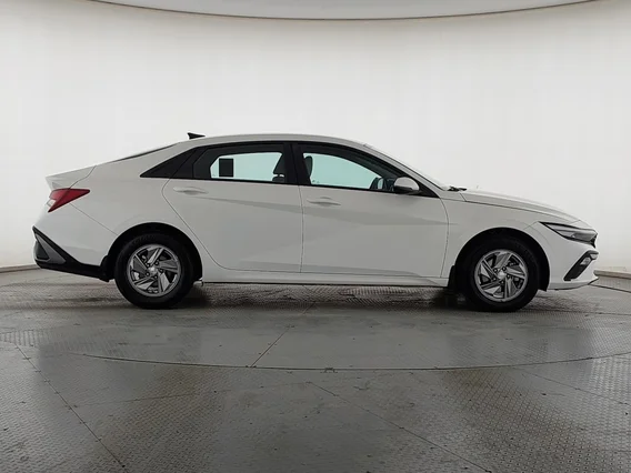 Hyundai Elantra Fleet 2024 