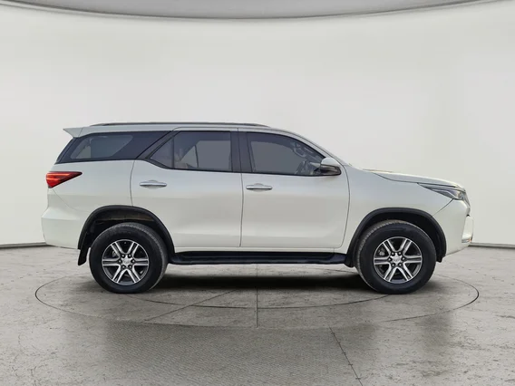 Toyota Fortuner GX 2021 دبل
