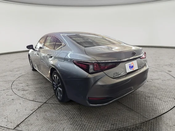 Lexus ES 250 BB 2024 