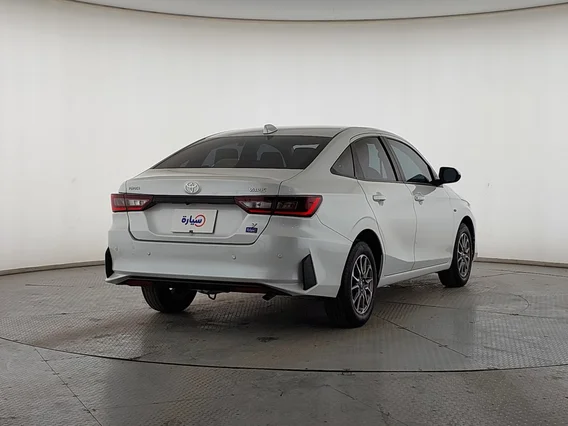 Toyota Yaris  Y 2024 