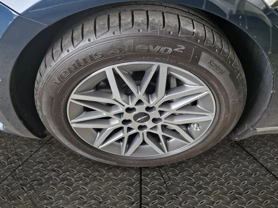 Genesis G80 PRESTIGE 2025 