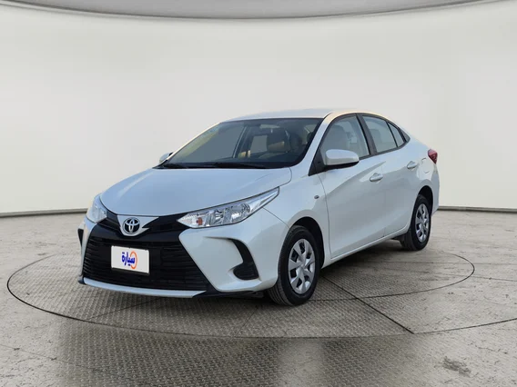 تويوتا يارس Y 2022 