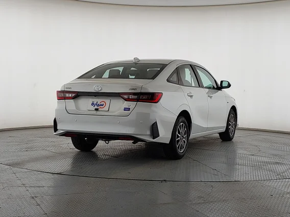 تويوتا يارس Y 2023 