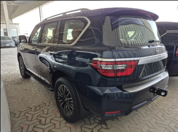 Nissan Patrol Titanium 2023 