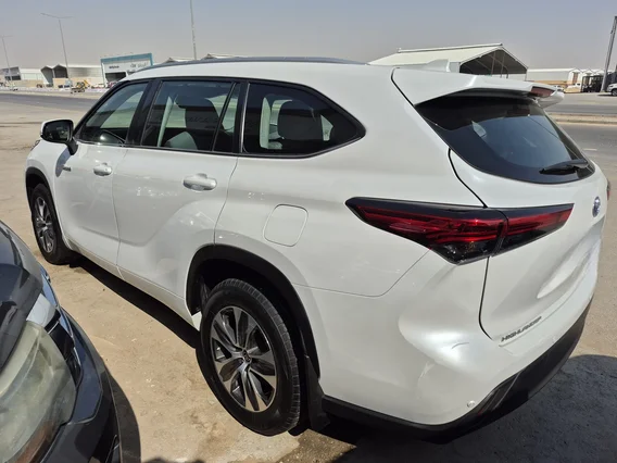 تويوتا هايلاندر GLE 2023 