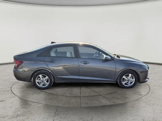 Hyundai Accent Smart 2024 