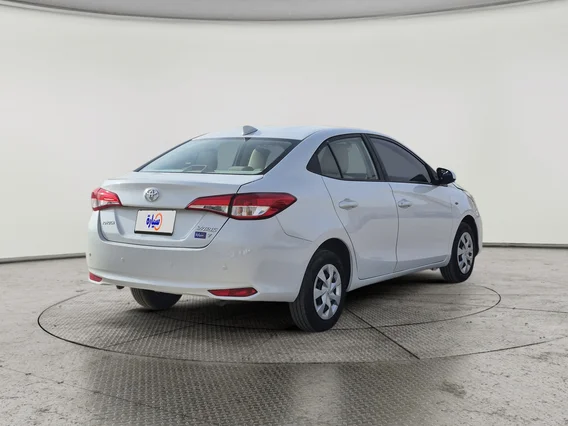 تويوتا يارس Y 2022 