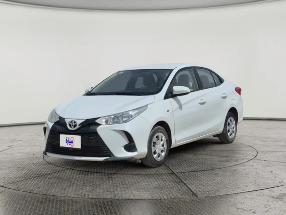 Toyota Yaris  Y 2022 