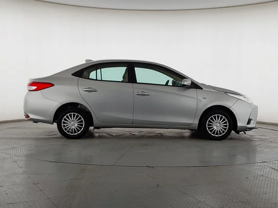 تويوتا يارس Y 2021 