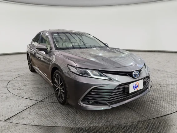 Toyota Camry  GLE 2021 