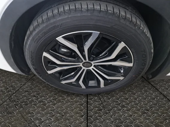 Toyota Crown Premium 2023 