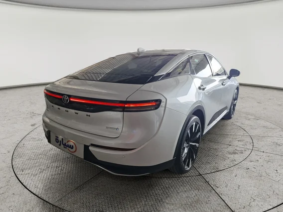 Toyota Crown Majesta 2023 