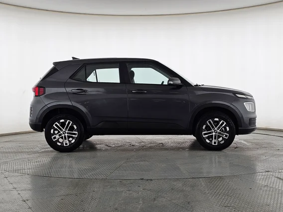 Hyundai Venue Smart 2024 