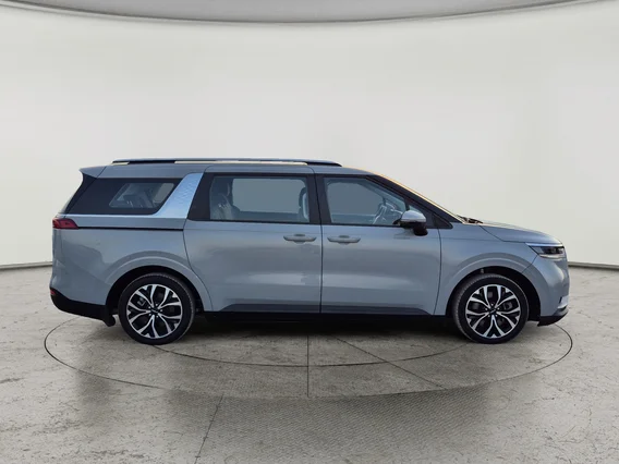 Kia Carnival GL 2023 