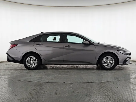 Hyundai Elantra Fleet 2024 