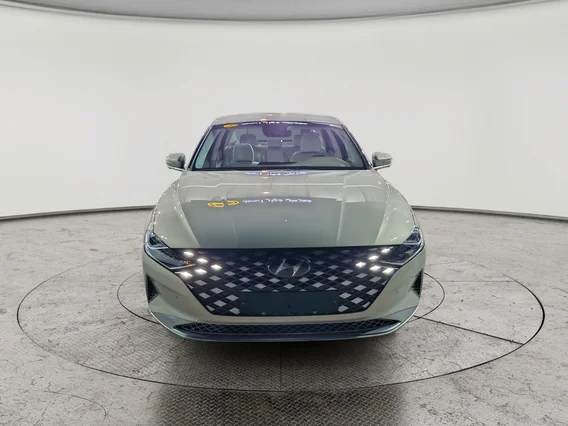 Hyundai Grandeur  2020 