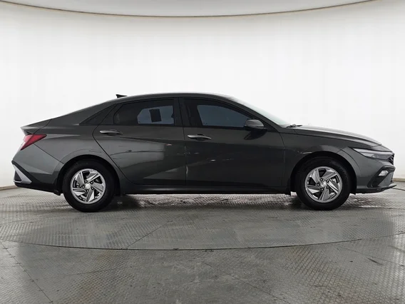 Hyundai Elantra Fleet 2024 