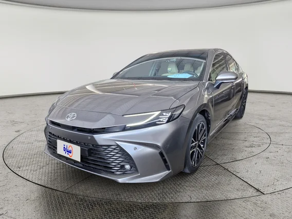 تويوتا كامري LE HEV 2025 