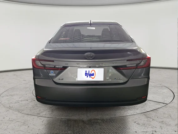 تويوتا كامري LE HEV 2025 